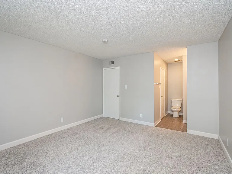 Villas at Greenhaven — Photo 46