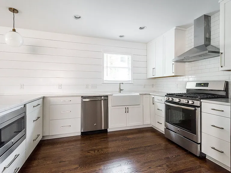 4808 Hanover Ave — Photo 10