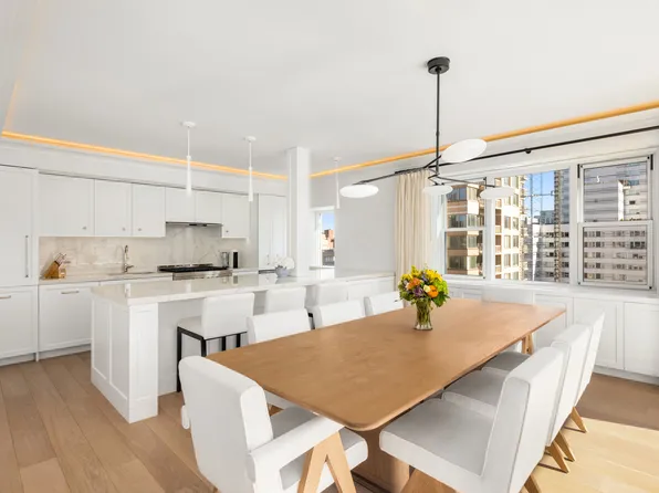 150 East 69th Street image 6 of 13