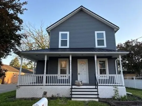 250 E McConkey St, Shreve, OH 44676