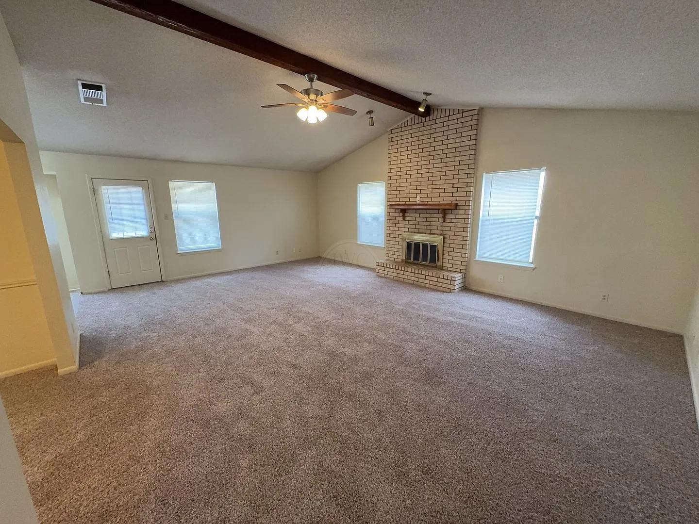 3319 Westrim, Killeen — Photo 2
