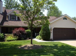 6194 Tiffin Ct #C, Mentor, OH 44060