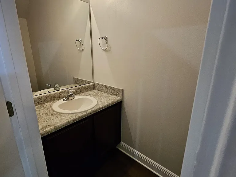 5908 Callaway Cir — Photo 5