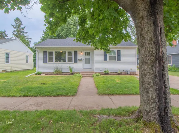 737 BERTHA STREET, Wausau, WI 54403