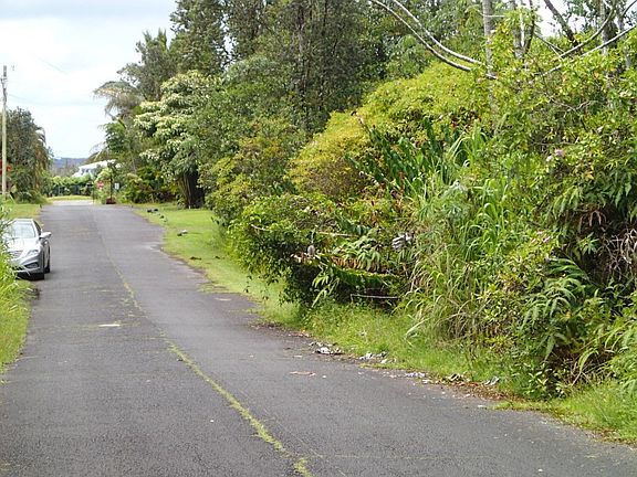 2nd image of Kuleana St Lot 26