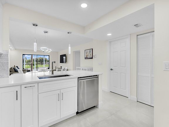 3rd image of 7320 Amberly Lane #208