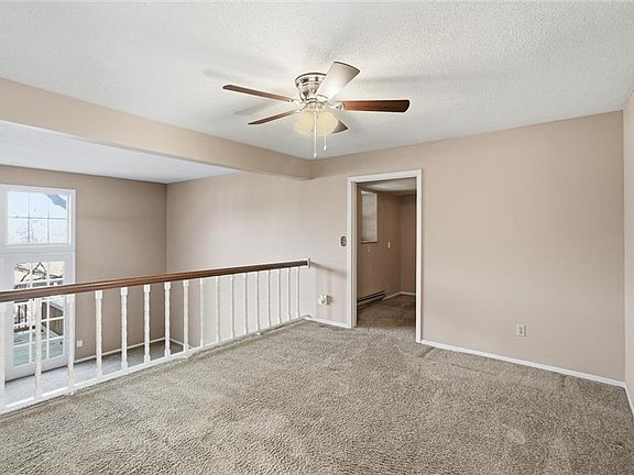 4th image of 10203 Cedarbrooke Ln