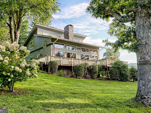 415 Big Bear Trl, Dillard, GA 30537