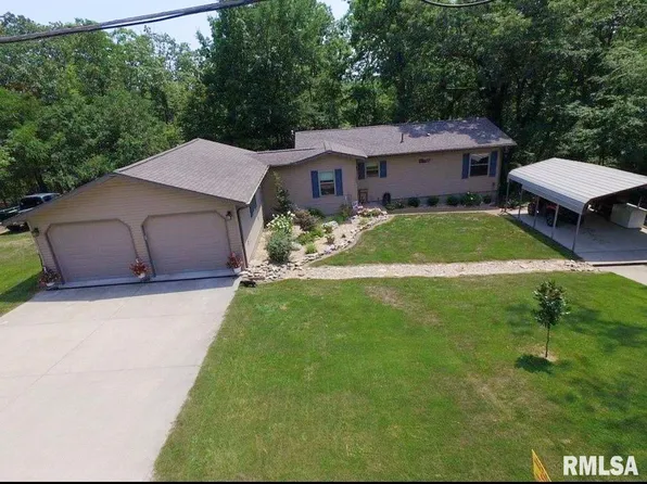1295 Lakeshore Dr S, Goreville, IL 62939