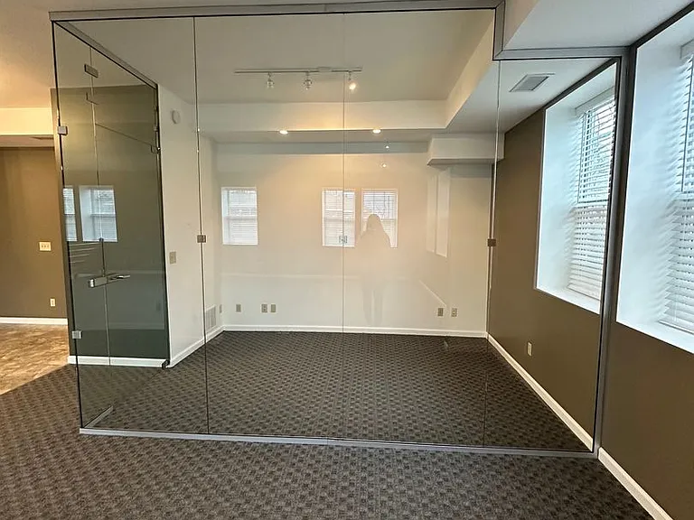 327 S 8th St #330 — Photo 9
