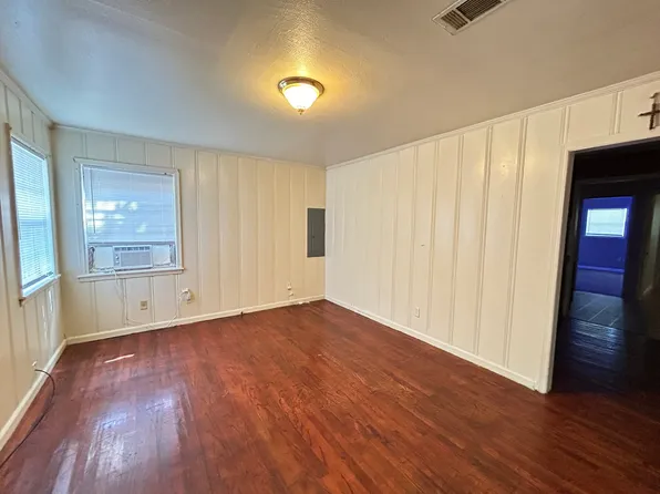816 W 14th Ave #816, Pine Bluff, AR 71601
