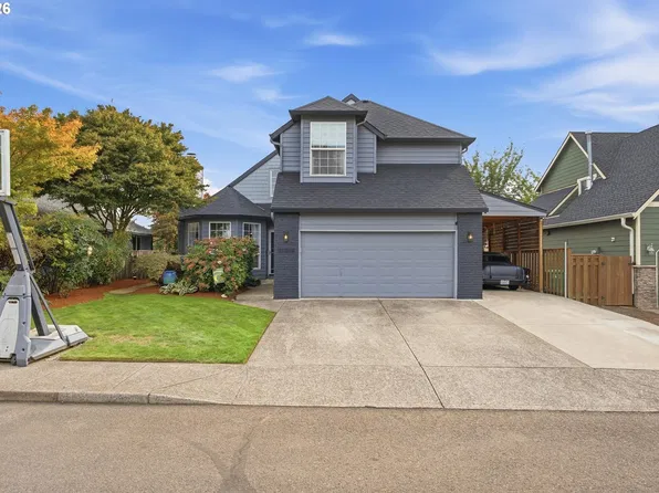 15076 SE Pinegrove Loop, Clackamas, OR 97015
