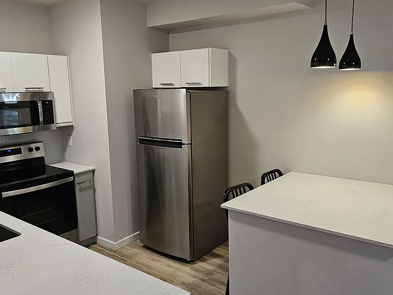 308 E White St #4 — Photo 7