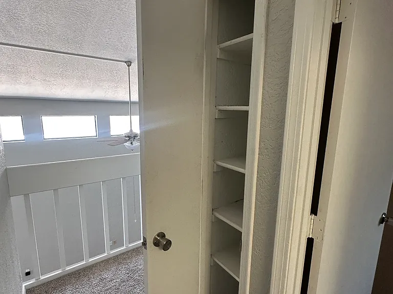 11116 Paris Ave NE — Photo 5
