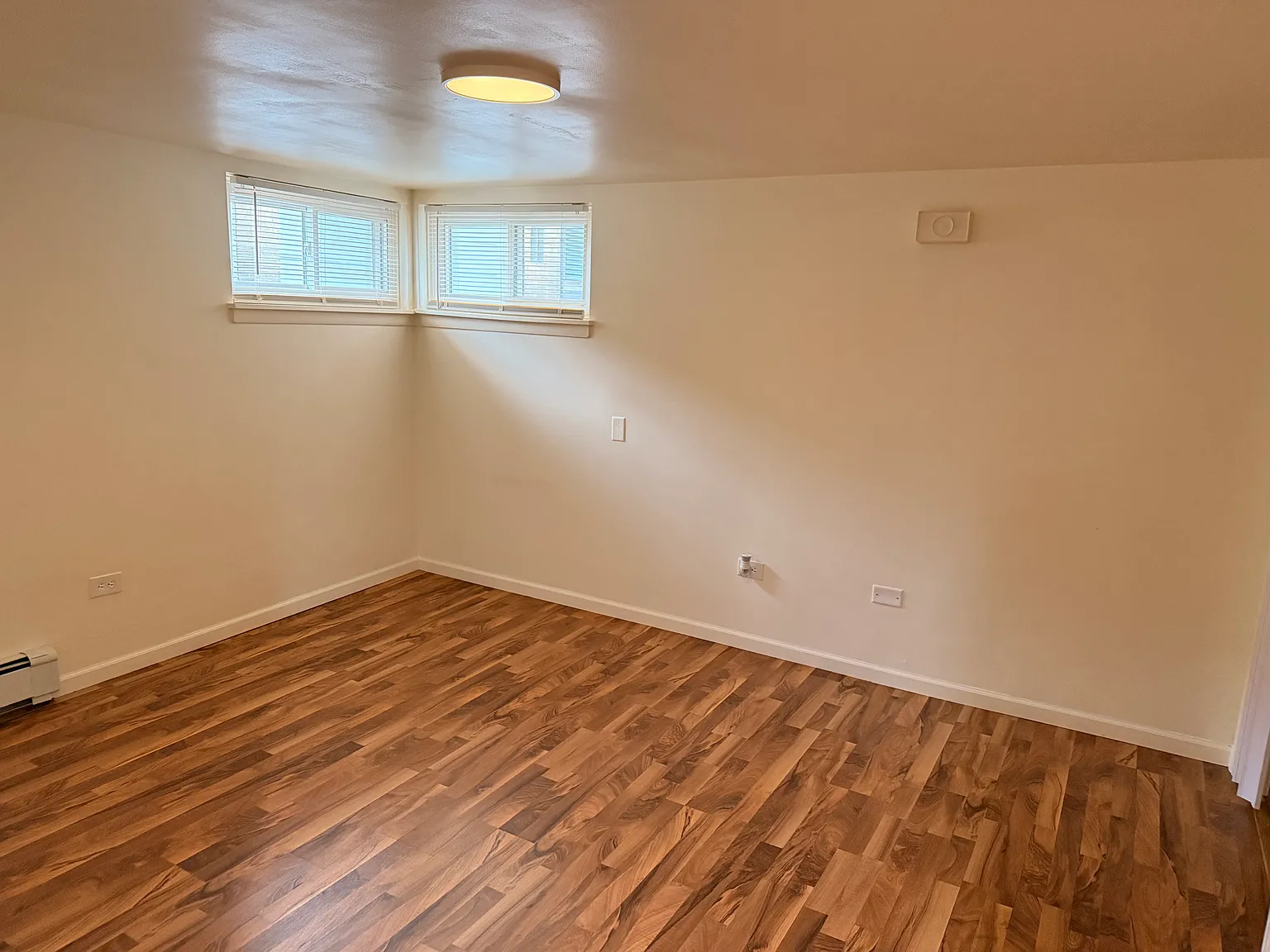 1 bed, 750 sqft, $1,400 — Photo 2