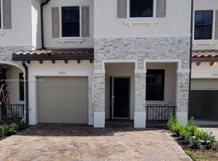 11922-11922 SW 247th Ter, Homestead, FL 33032