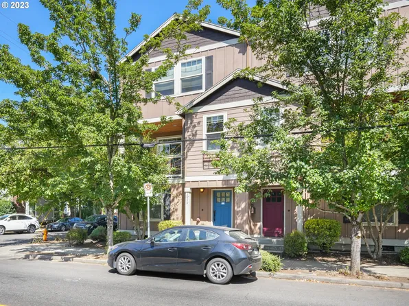 2639 N Killingsworth St, Portland, OR 97217