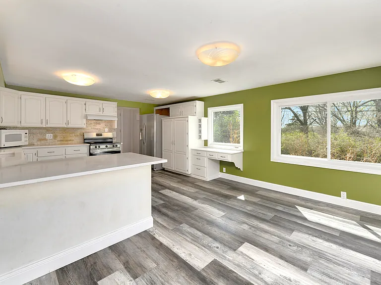 6000 N Lenox Ave — Photo 30