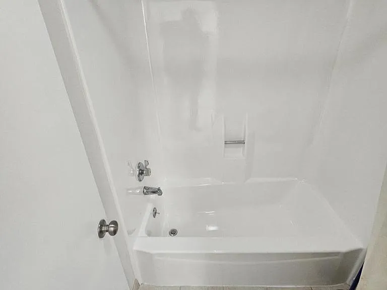271 N Ventura Rd #293 — Photo 5