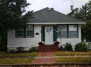 309 Farragut Ave, Mays Landing, NJ 08330