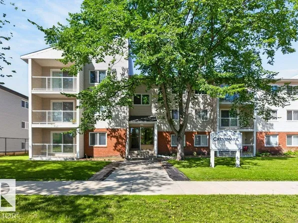 10842 107th St NW #203, Edmonton, AB T5H 2Z3