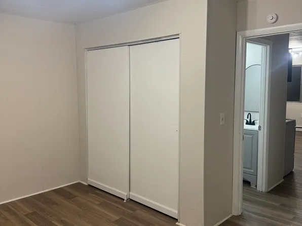 313 E Mill St, Carbondale, IL