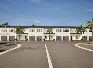 5180 SW 37th St, Hollywood, FL 33023