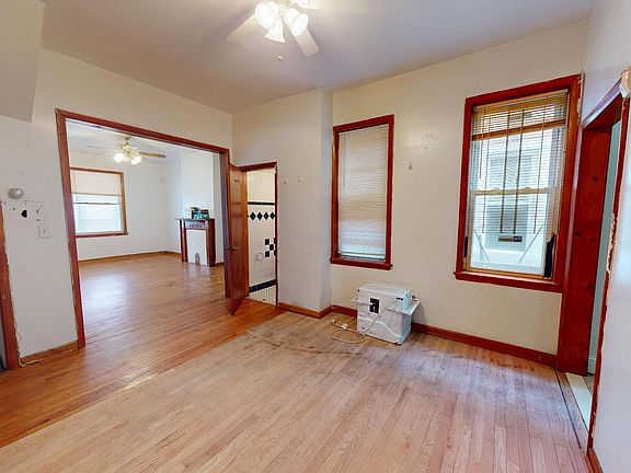 5th image of 2109 S 66th St