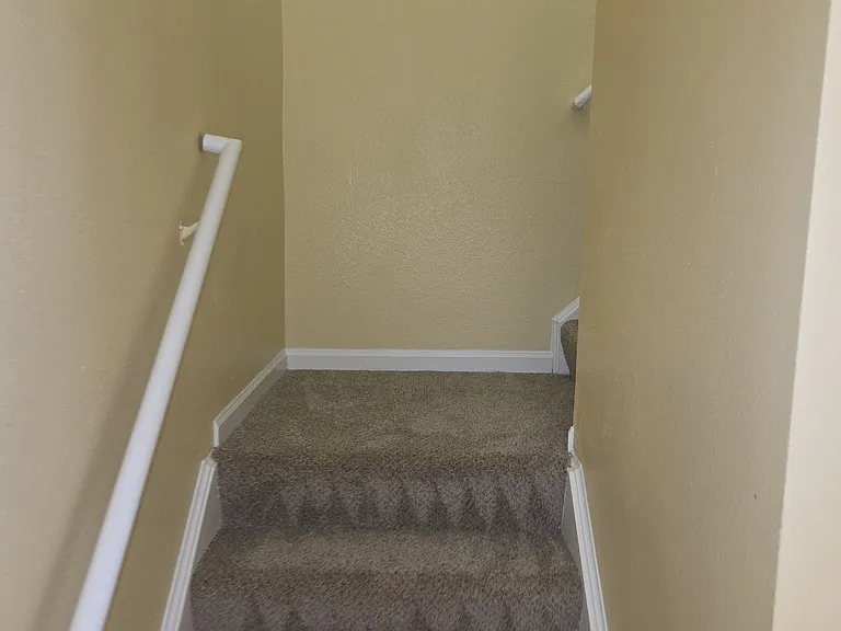 4320 Village Bend Ln — Photo 15