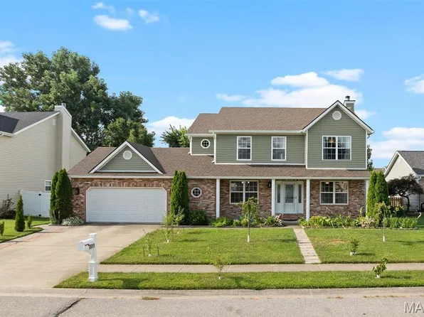 1511 Nottinghill Dr, O Fallon, IL 62269