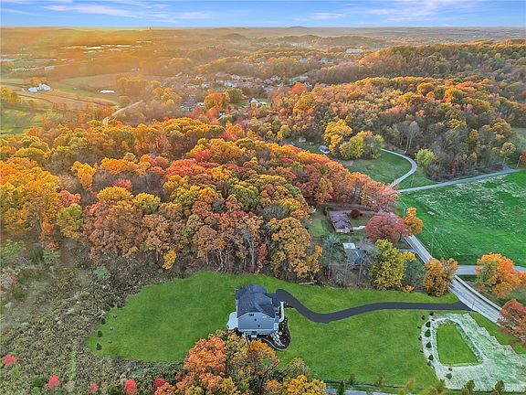 5th image of 9660 Goehring Rd