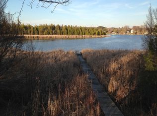 798 Gravel Ridge Rd, Leonard, MI 48367
