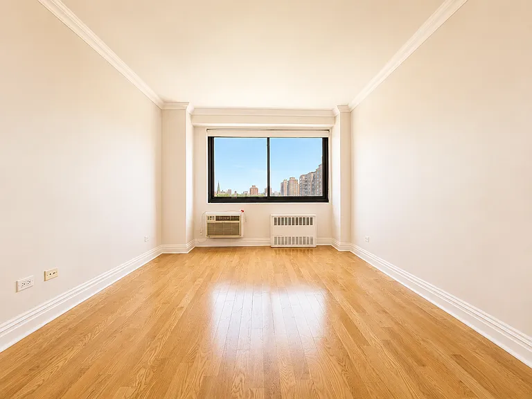 160 W 97th St #10B — Photo 10