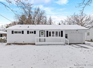 5842 Durwell Dr, Lansing, MI 48911