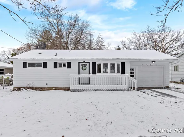 5842 Durwell Dr, Lansing, MI 48911