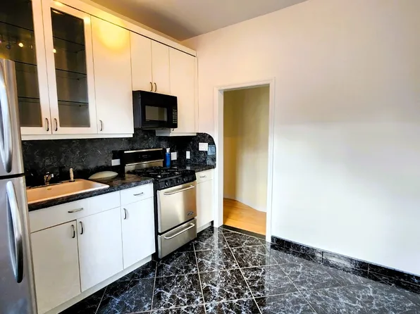 2940 Ocean Avenue image 7 of 16