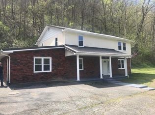 4364 River Front Rd, Lovely, KY 41231