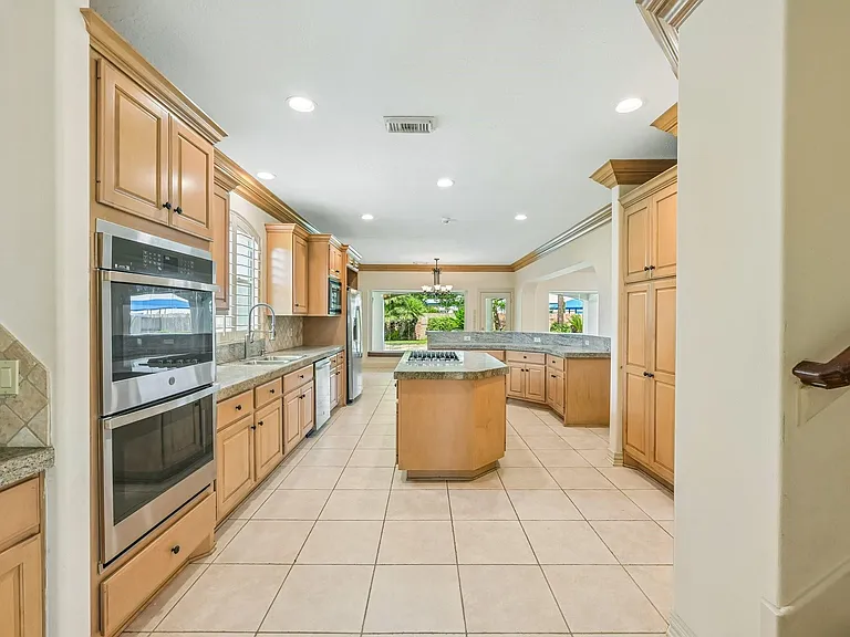 1611 Copperas Cv — Photo 17
