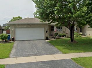 1549 Rokosz Ln, Dyer, IN 46311