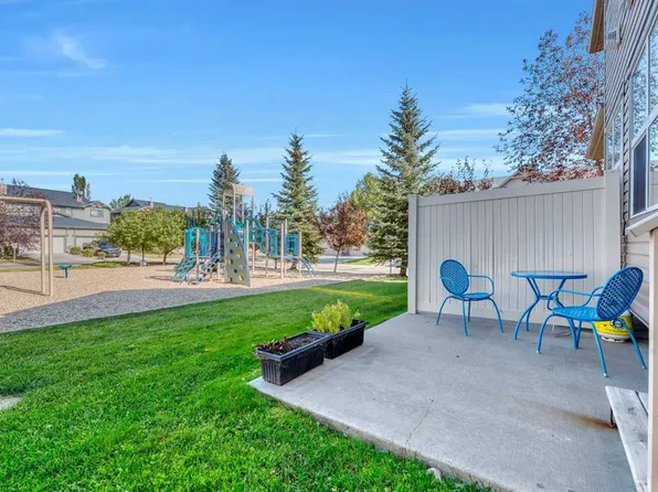 238 S Ranch Ridge Mdw, Strathmore, AB T1P 0A9