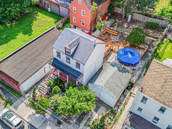 22 Gordon Street image 29 of 32