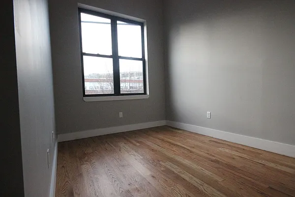 Rented by Nooklyn NYC LLC | media 9