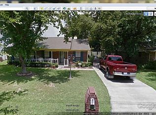 204 Arledge Ave, Bonham, TX 75418