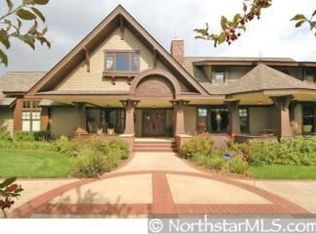 1325 Summit Ave, Saint Paul, MN 55105