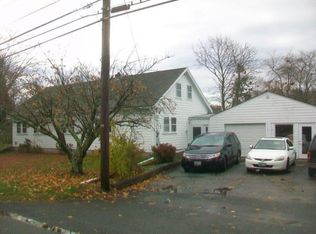 7 Watson Ave, Jamestown, RI 02835