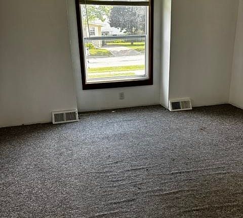 4th image of 450 Harrison St