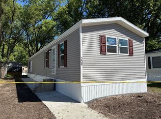 209 Newton St, Edwardsville, KS 66113