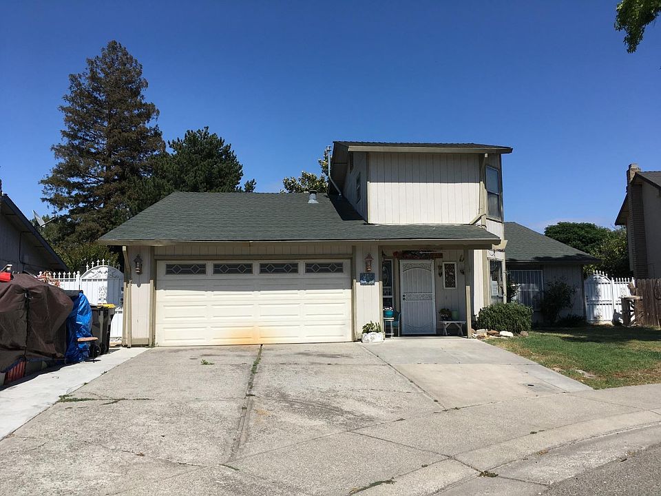 1st image of 9114 Sandringham Ct