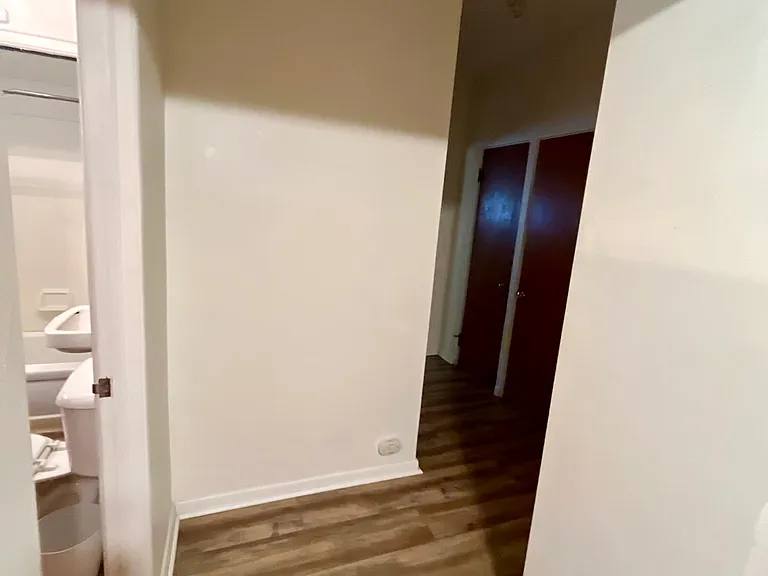 82 Floral Ave #1 — Photo 9