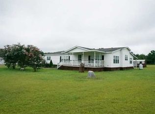 821 Peggy Ln, Moncks Corner, SC 29461